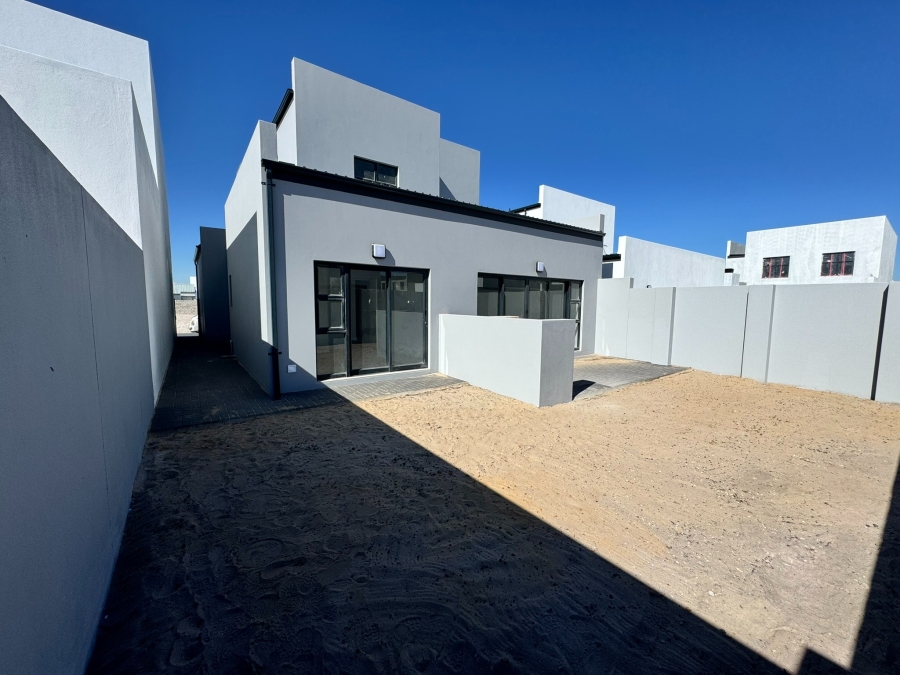 4 Bedroom Property for Sale in Sandown Western Cape